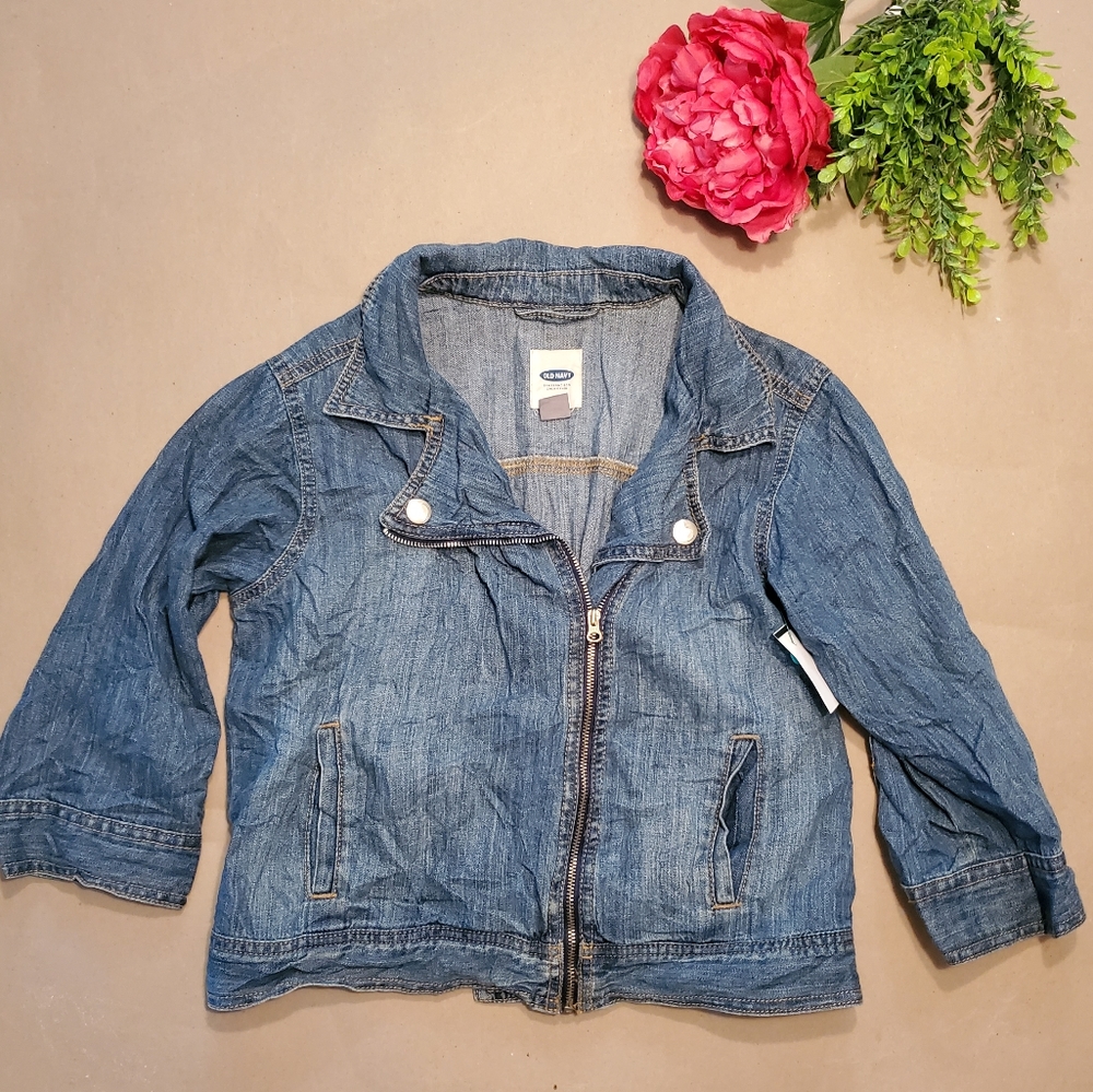 🆕️ Old Navy Jean zipper Jacket
